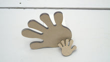 Hands 4cm -12cm (Packs Of 10)