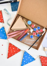Royal Jubilee Wooden Bunting Paint Your Own Craft Kit